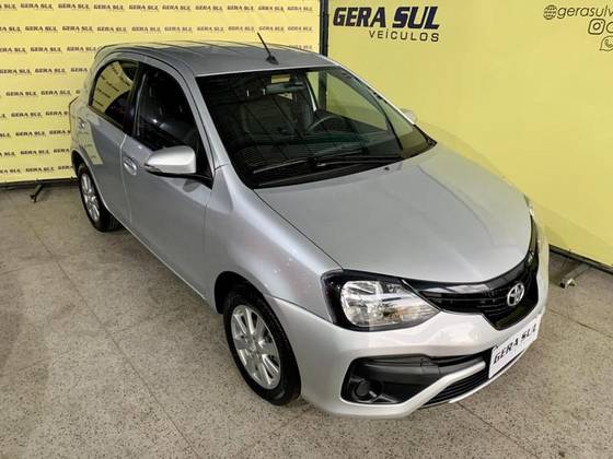 TOYOTA ETIOS 1.5 X PLUS 16V FLEX 4P AUTOMÁTICO TOYOTA ETIOS 1.5 X PLUS 16V FLEX 4P AUTOMÁTICO